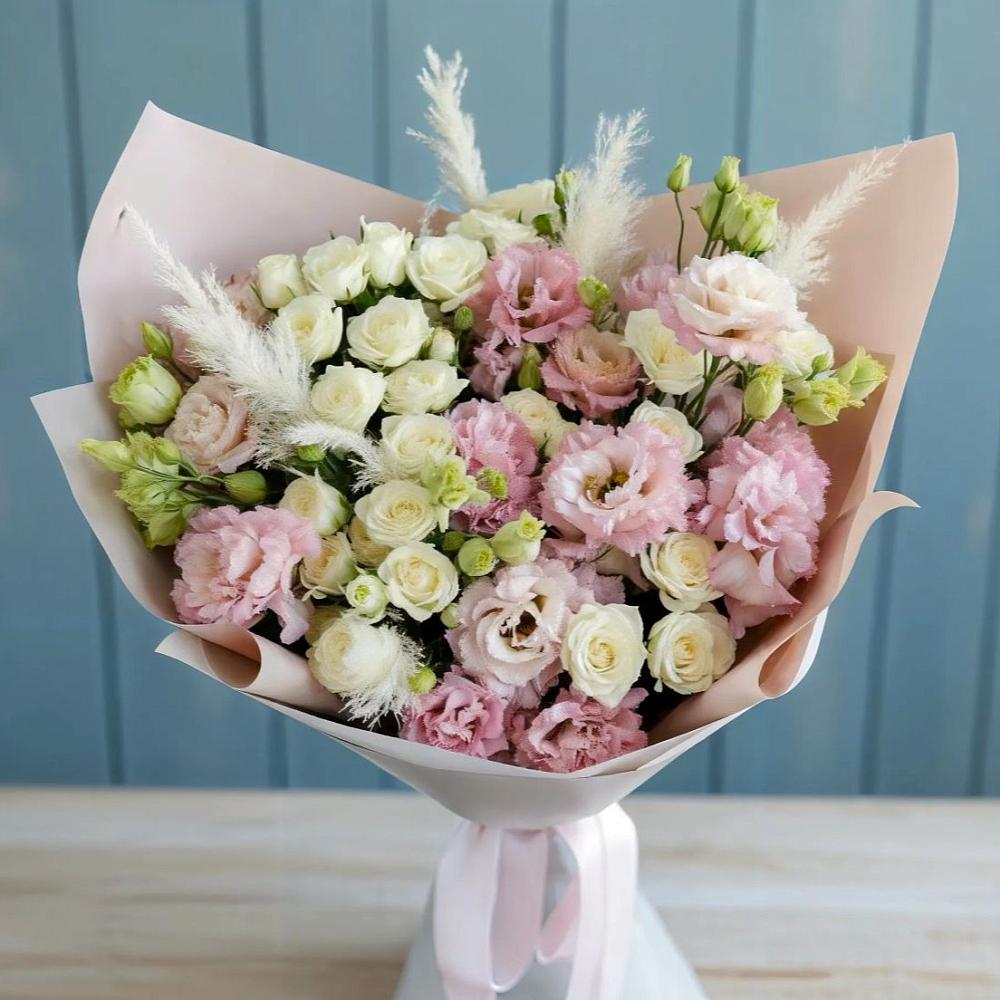 Букет цветов из: Альстромерии и Розы в Мезени