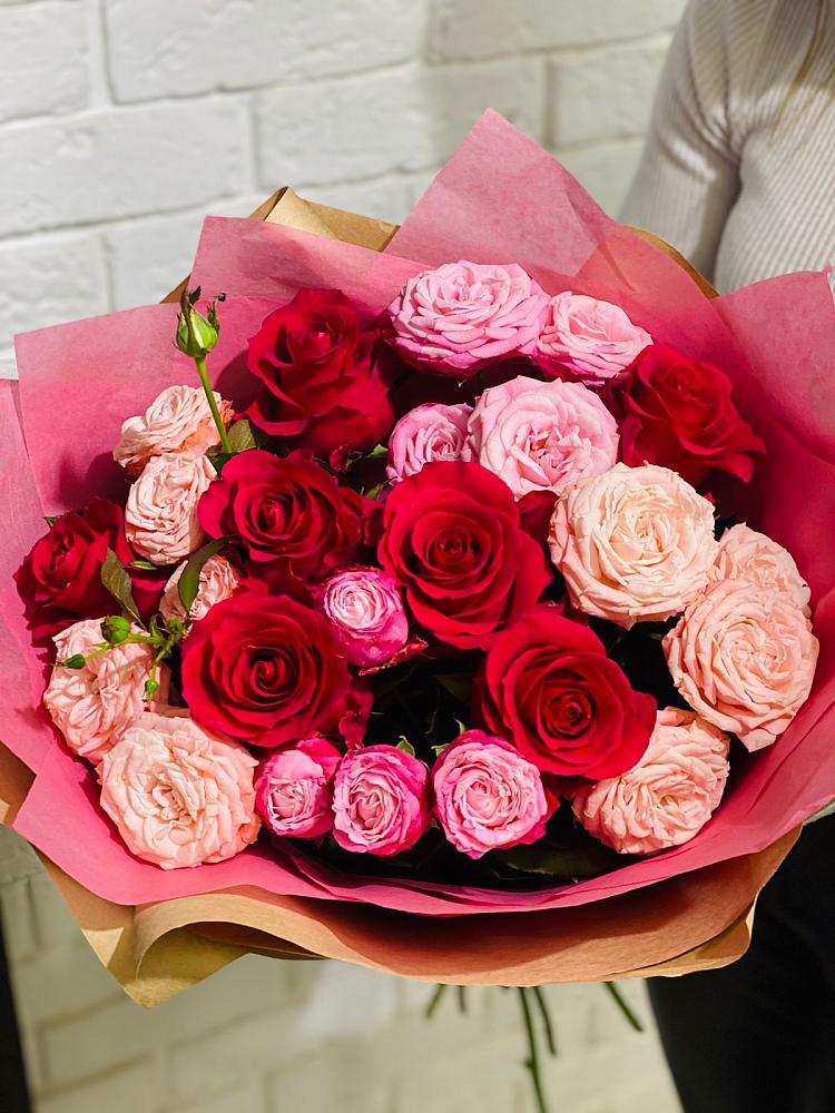 Букет цветов из: Розы в Мезени