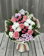 Букет цветов из:  Альстромерии, Гвоздики, Розы и Хризантемы #REPLACE_PRED# Мезени