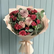 Букет цветов из:  Гвоздики и Розы #REPLACE_PRED# Мезени