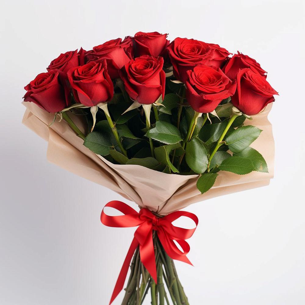 Букет 11 Красных роз Эдлесс Лав в Мезени